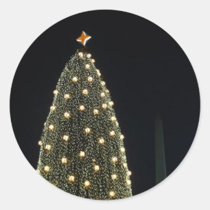 National Xmas Tree & Washington Monument at Night Runder Aufkleber