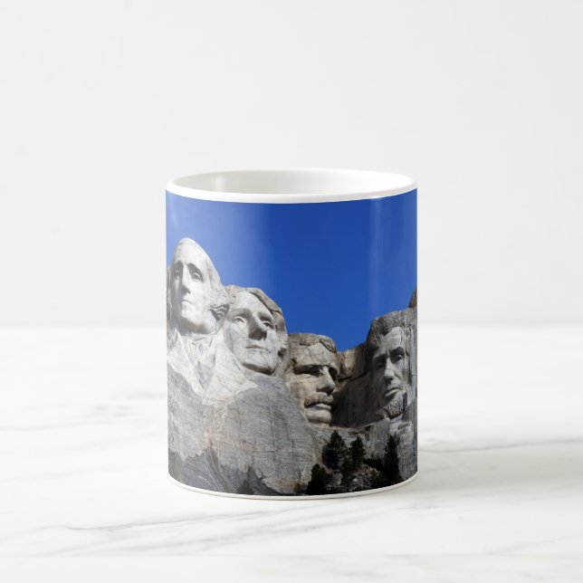 Nationaldenkmal Mount Rushmore Tasse (Mittel)
