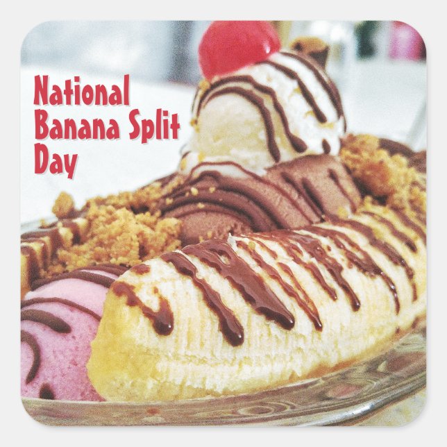 Nationaler Tag der Bananensplit Quadratischer Aufkleber (Vorderseite)