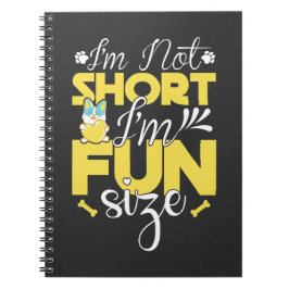 Nationaler Tag der Kurzen Mädchenbewertung Notizblock