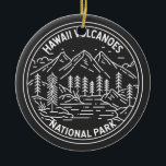 Nationalpark Hawaii Vintag Monoline Keramik Ornament<br><div class="desc">Hawaii Vulkane monoline Design. Der Park liegt auf der Insel Hawaii. Im Herzen der Stadt liegen die aktiven Vulkane Kīlauea und Mauna Loa.</div>