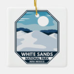 Nationalpark Weißer Sand Minimal Retro Emblem Keramikornament<br><div class="desc">Vektorgrafik mit weißem Sand. Der Park befindet sich im Staat von New Mexico und ist komplett von der White Sands Missile Range umgeben.</div>