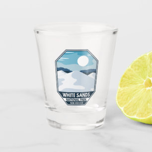 Nationalpark Weißer Sand Minimal Retro Emblem Schnapsglas