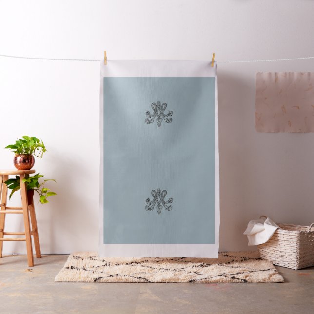 Nattier-blue Marie Antoinette initial upholstery Stoff (Beispiel)