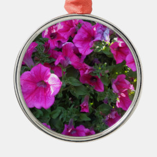 Natur, Flora, rosa Blume Ornament Aus Metall