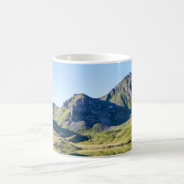 Natur Herbstgebirge Bäume Wasser Szene Tasse (Mittel)