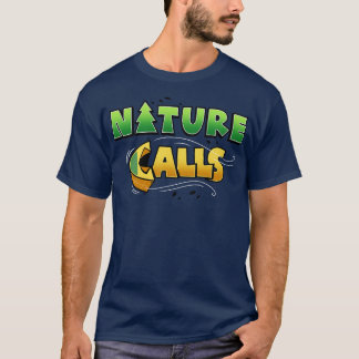 Natur ruft Lustiger Sommer Camping Original Slogan T-Shirt