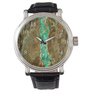 Natural Turquoise vein in rough brown stone Armbanduhr