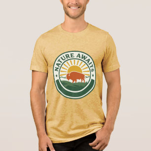 Nature Awaits Retro-Bison-Gelb-Sonnenuntergangs-Ab Tri-Blend Shirt