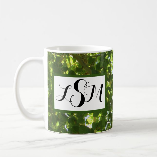 Nature Green Blätter Foto Tall Tree Monogram Kaffeetasse (Links)