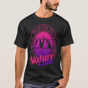 Natureinrufe spielen noch draußen im Frühling im F T-Shirt