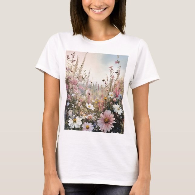 "Nature's Blossom: Blumenhemd zum Verkauf" T-Shirt (Vorderseite)