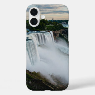 "Nature's Wonder, immer in der Hand - Niagarafälle iPhone 16 Plus Hülle