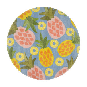 Natürliche Ananas-Abstraktion: Vintage-Schönheit. Schneidebrett