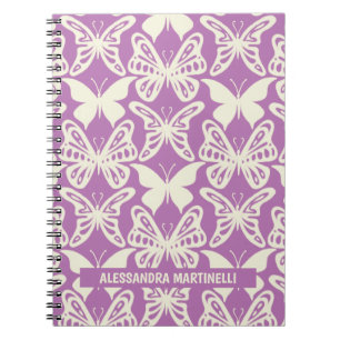 Natürliche Schmetterlinge auf Lila Notebook Notizblock