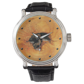 Natürliches orangefarbenes Holz mit schwarzem Loch Armbanduhr