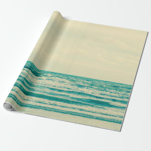 Natürliches tropisches Meer und Strand mit Wind in Geschenkpapier