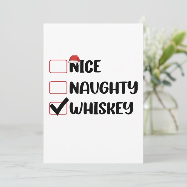Naughty Nice Whiskey Weihnachtsliste Einladung (Stehend Vorderseite)