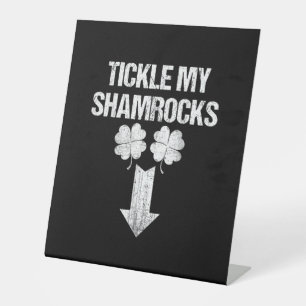Naughty St Patricks Day Tickle Meine Kleeblätter D Sockelschild