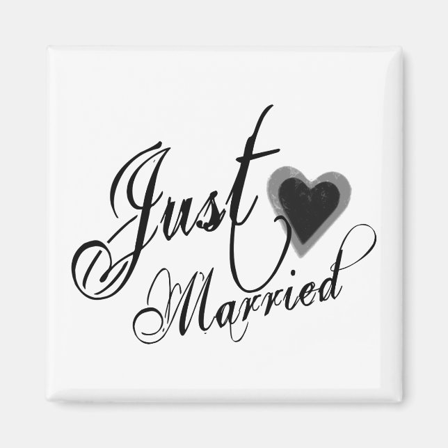 Naughy Grunge Script - Just Married Heart Black Magnet (Vorne)