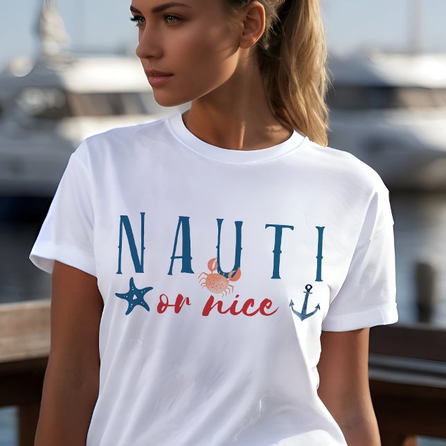 Nauti oder Nice Funny Nautical Christmas T-Shirt (Von Creator hochgeladen)