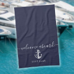 Nautic Anchor Name Navy Blue Willkommen an Bord Geschirrtuch<br><div class="desc">Eleganter personalisierter Empfang an Bord Design mit Ihrem Set oder Kapitän in einem klassischen weißen Text auf marineblau Hintergrund. Entwickelt von Thisisnotme©</div>