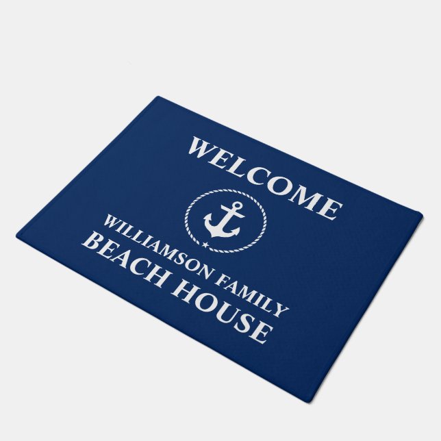Nautic Beach House Familienname Blue Willkommen Fußmatte (Schrägansicht)