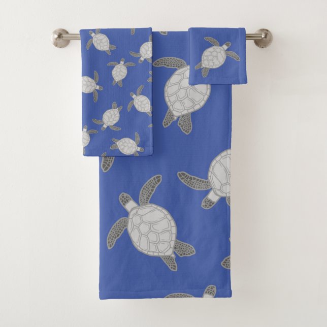 Nautic Coastal Silver Sea Turtle Blue Bath Badhandtuch Set (Insitu)