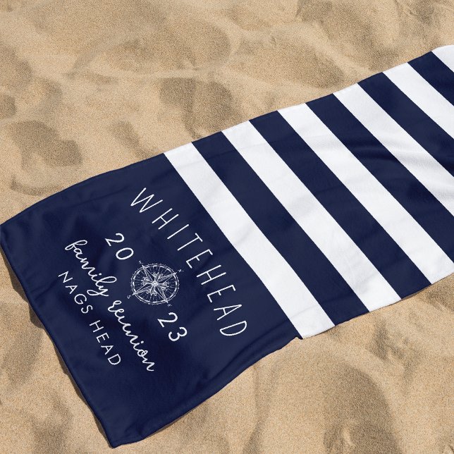 Nautic Compass Rose Stripe Navy Monogram Strandtuch (Von Creator hochgeladen)