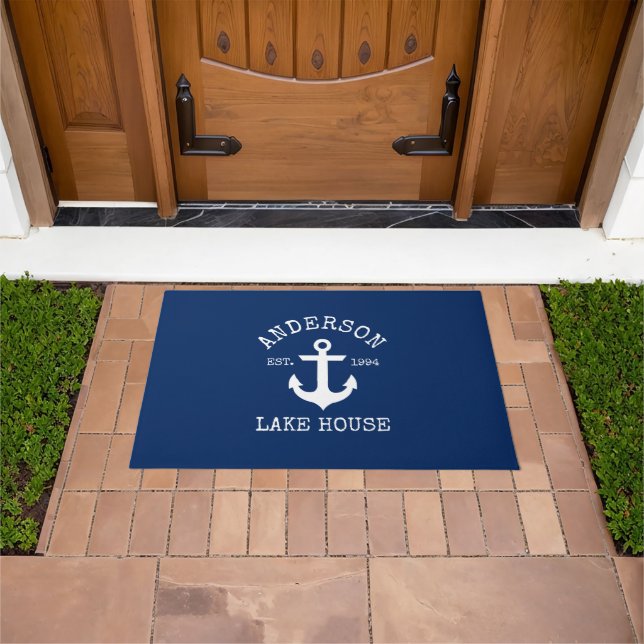 Nautic Lake House Familienname Anchor Navy Blue Fußmatte (Außenbereich)