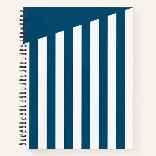Nautic Theme Blue and White Stripes Notizbuch (Vorderseite)