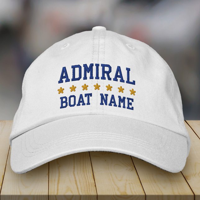 Nautical Admiral, dein Name für das Boot weiß Bestickte Kappe (Choose from a variety of hat colors.)