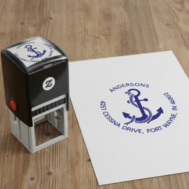 Nautical Anchor Round Family Return Address Stamp Permastempel (Round return address stamp with an anchor.)