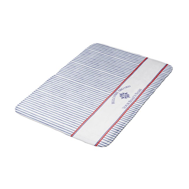 Nautical Stripe Monogram Boat Name Design Badematte (Schrägansicht)