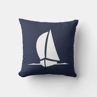 Nautical White Sailboat Navy blaue Küste Kissen