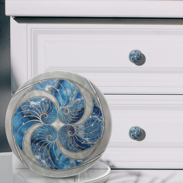 Nautilus-Schale Blaue Marmor und Perlmutt Keramikknauf (Von Creator hochgeladen)