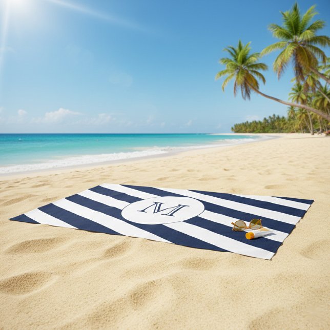 Nautische Navy Blue & White Strip Custom Monogram Strandtuch (Von Creator hochgeladen)