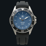 Nautische Sternenuhr mit dem Namen des Schiffskapi Armbanduhr<br><div class="desc">Nautic Sternenuhr mit dem Namen des Schiffskapitän. Navy Uhr mit Segelsymbol und Nummernscheibe. Coole Geschenkidee für Männer. Design der Beobachtung des maritimen Sports Große Weihnachtsgeschenke oder Geburtstagsgeschenk für Segler,  Skipper,  Bootsführer,  Fischer,  Papa,  Ehemann,  Onkel,  Opa etc. 10m WR so kann auch beim Schwimmen verwendet werden.</div>