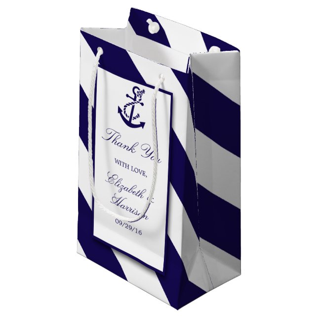 Nautische Streifen und Hochzeit des Navy Blue Anch Kleine Geschenktüte (Vorderseite Schrägansicht)