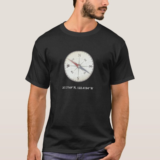 Nautischer Kompass, Breitenlängenkoordinaten T-Shirt (Vorderseite)