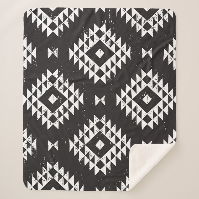 Navajo Geometric: Schwarz-weißes Stamm. Sherpadecke (Vorderseite)