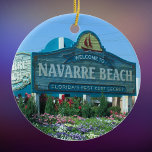 Navarra Beach Florida Begrüßungszeichen Keramikornament<br><div class="desc">Navarre Beach,  Florida Willkommensschild Foto feiert einen der schönsten Strände auf dem Florida Panhandle. Erinnern Sie sich an Ihren Urlaub mit einem Gedenkschmuck. Wählen Sie Ihre Schmuckform aus.</div>