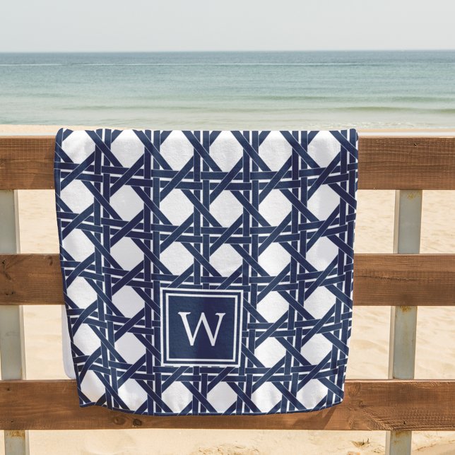 Navy Basketweaver Muster Monogram Strandtuch (Von Creator hochgeladen)