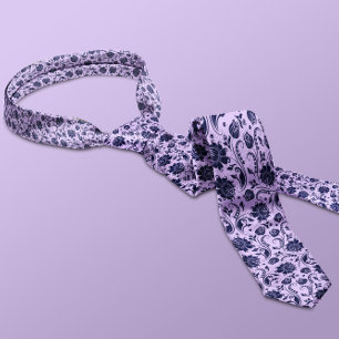 Navy Blau und Lavendel-Purple Blumen-Damasken-Must Krawatte