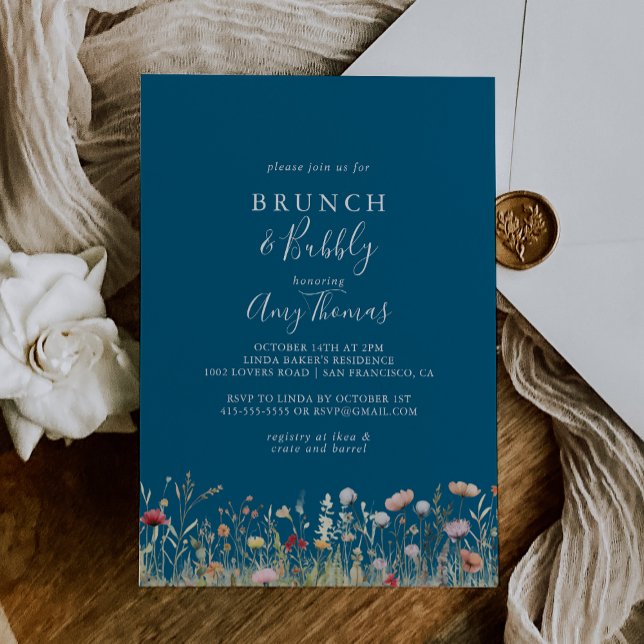 Navy Bliss Wildblume Brunch Bubbly Brautparty Einladung (Von Creator hochgeladen)