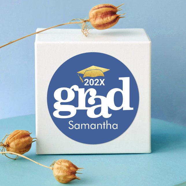 Navy Blue Abschluss Gold Bold Modern Typografy Runder Aufkleber (Von Creator hochgeladen)