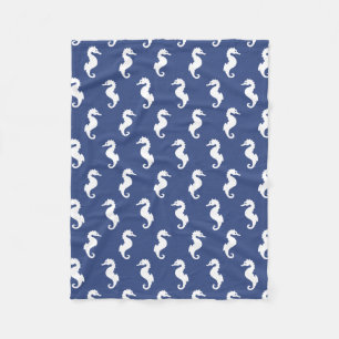 Navy Blue and White Seepferd Muster Fleecedecke