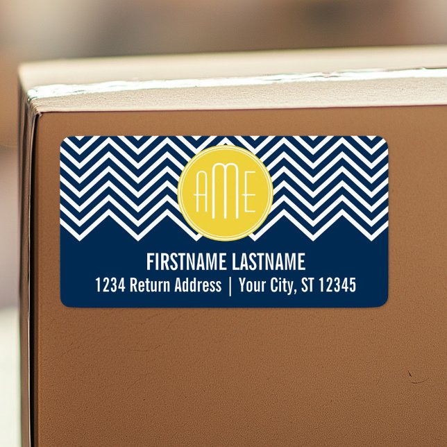 Navy Blue Chevrons mit Custom Yellow Monogram Adressaufkleber (Personalized return address label)
