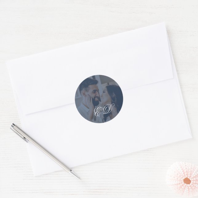 Navy Blue Classic Calligraphy Monogram Foto Runder Aufkleber (Umschlag)