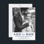Navy Blue Classic Typografy Foto Save The Date<br><div class="desc">Navy Blue Classic Typografy Foto Ankündigung Datum freihalten. Individuell gestaltbare Ankündigung Datum freihalten mit blauer klassischer Typografie und Streifen-Back-Muster. Personalisiert,  indem Sie Ihr eigenes Foto und Details hinzufügen. Andere Farben sind verfügbar.</div>